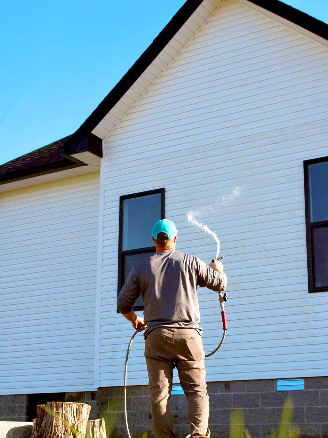 Siding fully restored after a Next Level exterior wash